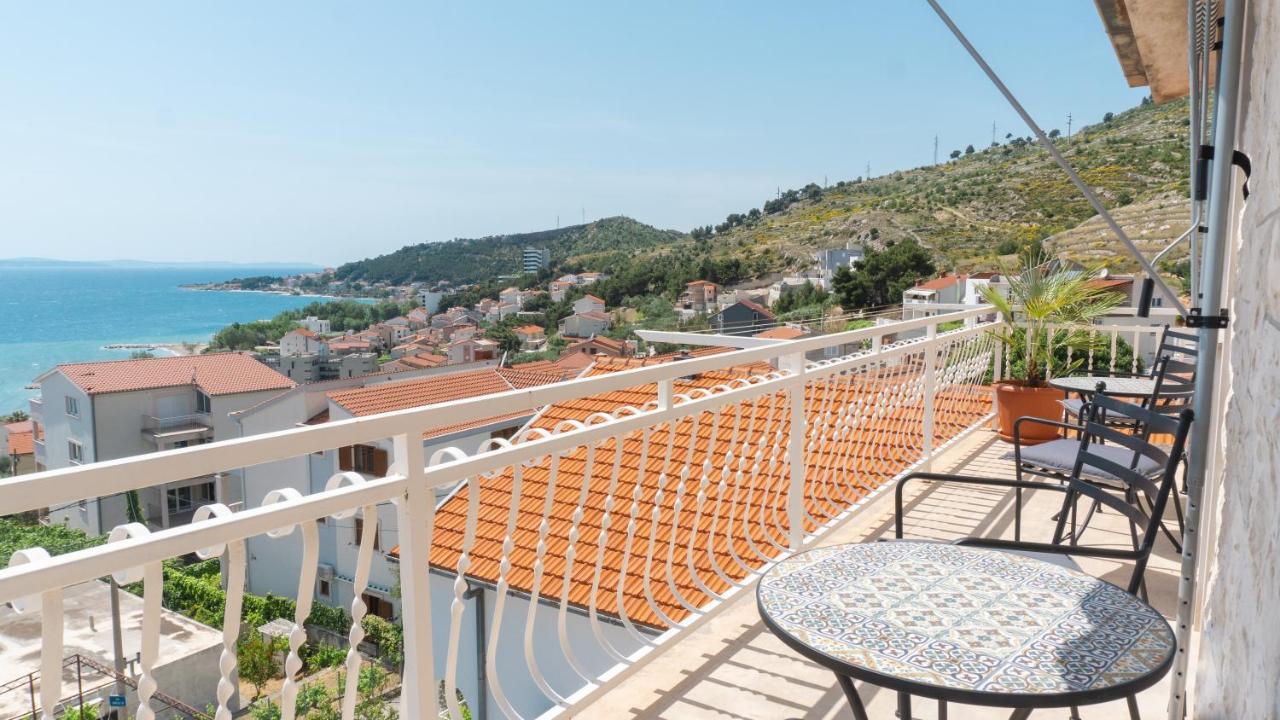 Sea And Mountain View Apartments Duće Exteriör bild